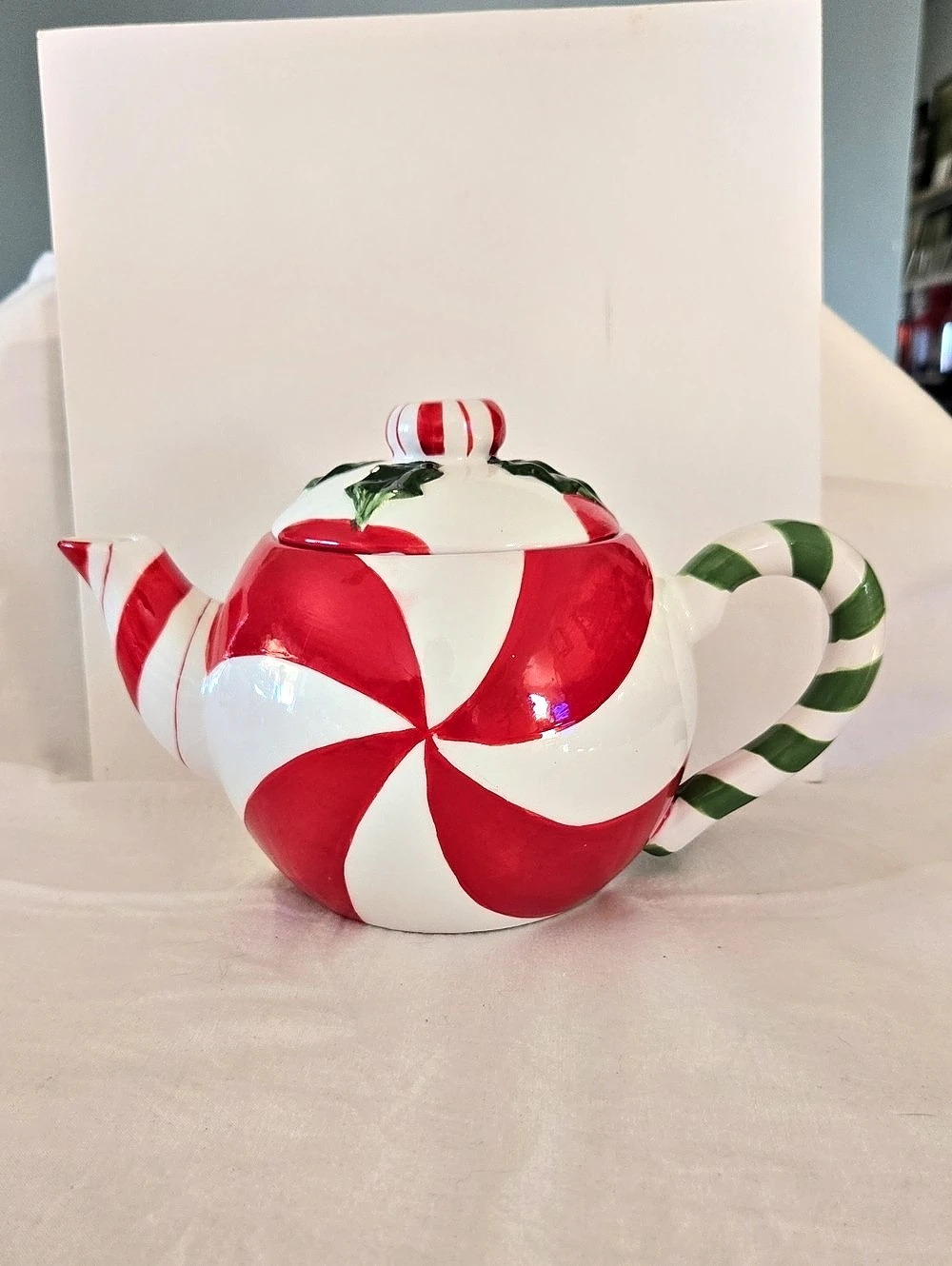 CKR Peppermint Candy Cane Teapot in Red & White